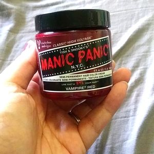 Manic panic vampire red hair dye
